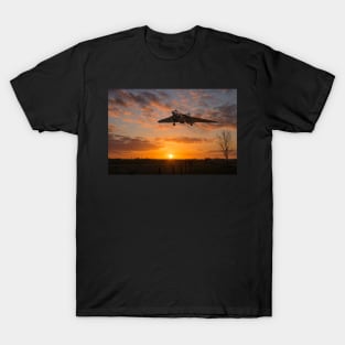 XH558 Comes Home T-Shirt